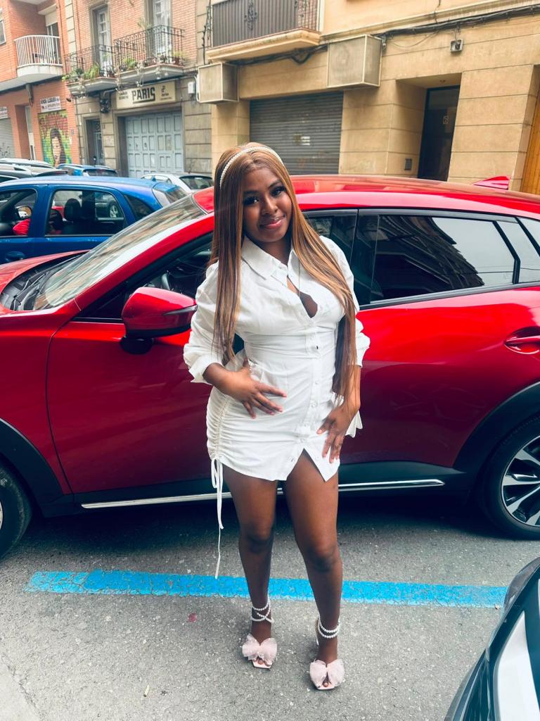 Chica busca chico en Barcelona: 