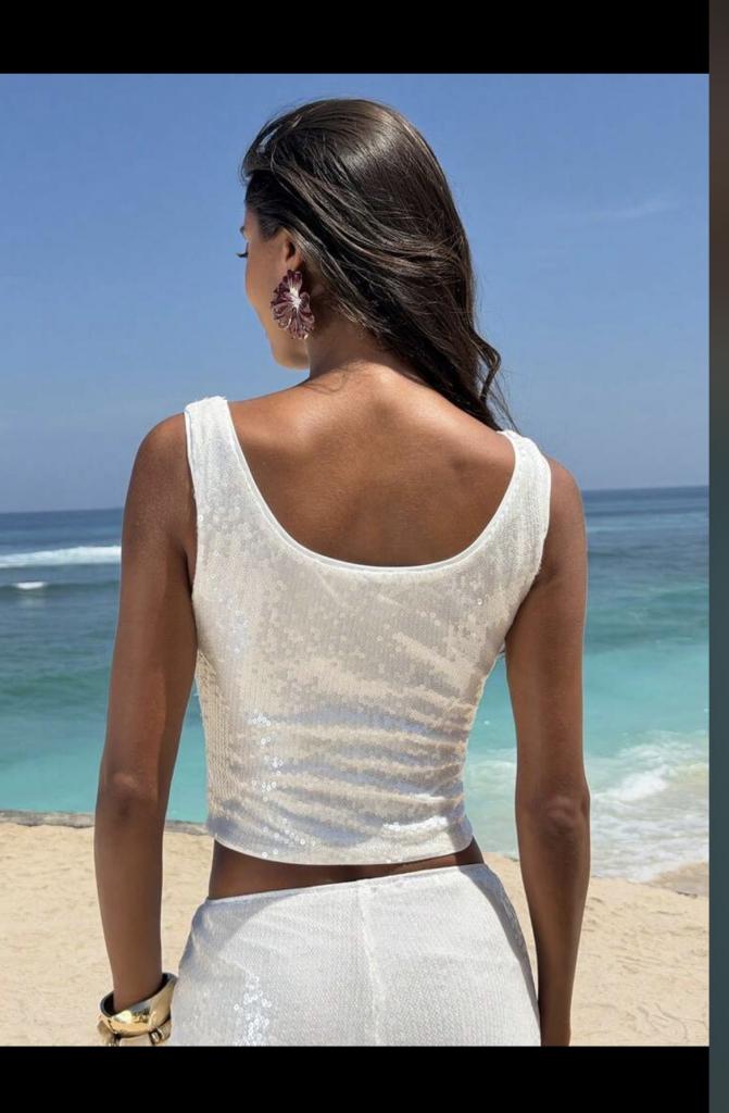 Chica busca chico en Málaga: Chica busca chico