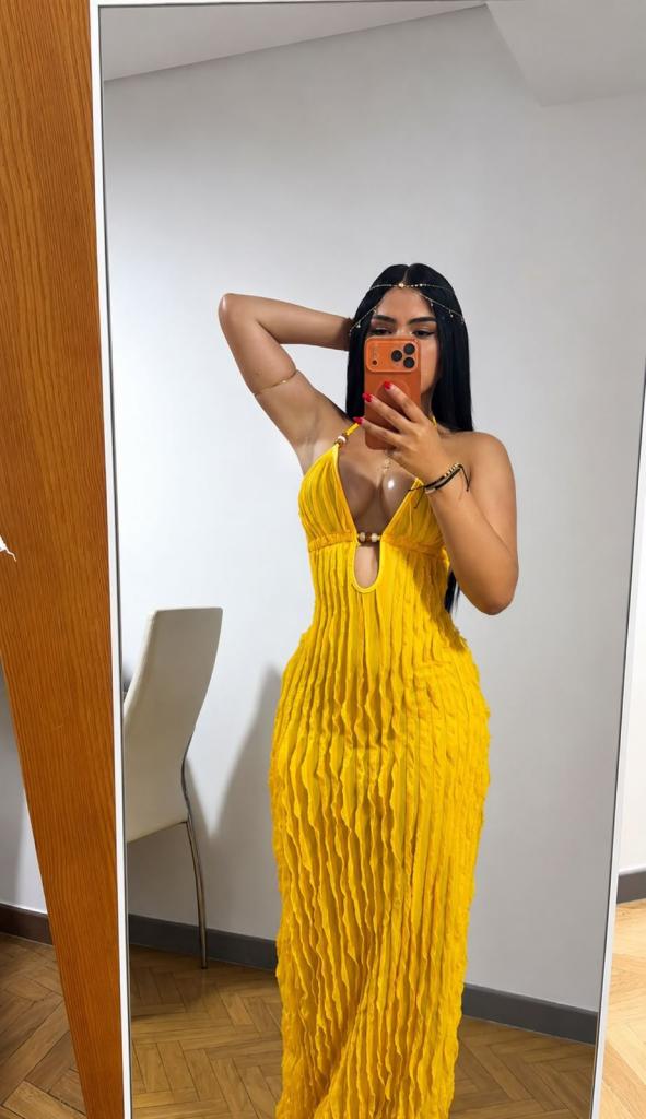 Chica busca chico en Barcelona: Chica busca chico