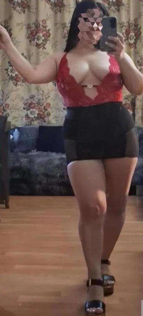 611239260: Chica busca chico en Cantabria
