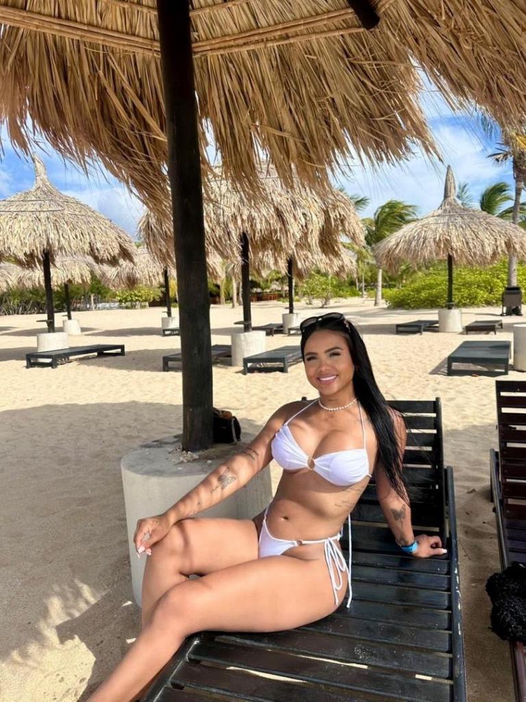 Chica busca chico en Alicante: 