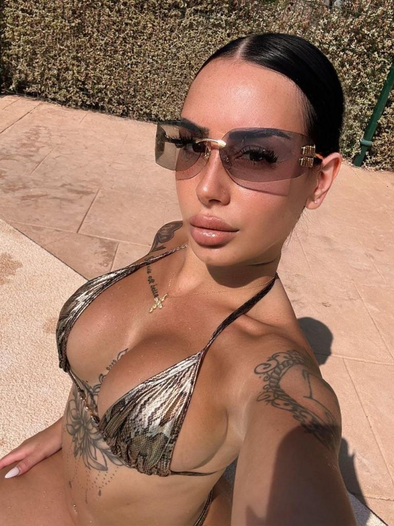 663495583: Chica busca chico en Cádiz