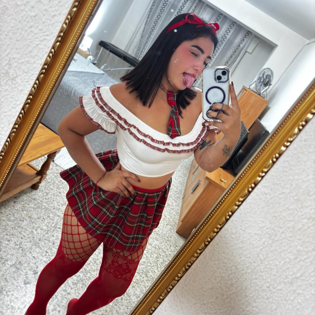 658208227: Chica busca chico en Salamanca