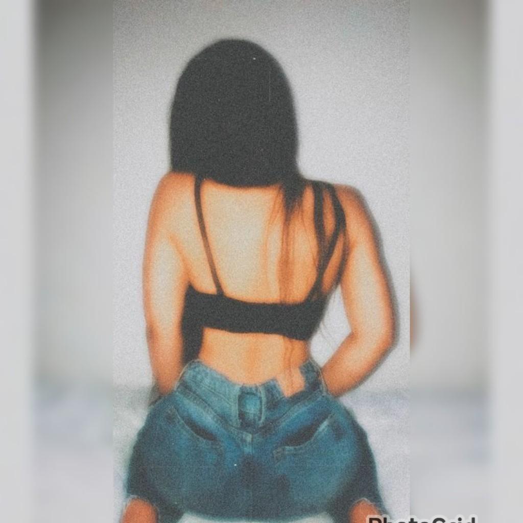 661136627: Chica busca chico en Tarragona