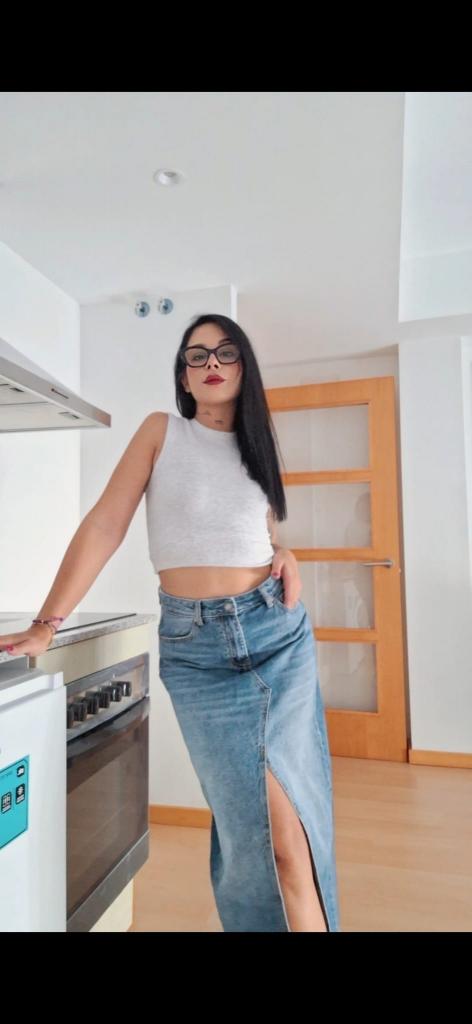 Chica busca chico en Barcelona: 