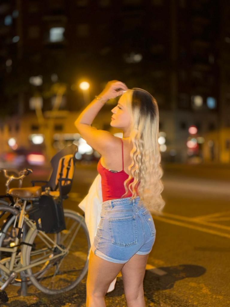661629375: Chica busca chico en Almería