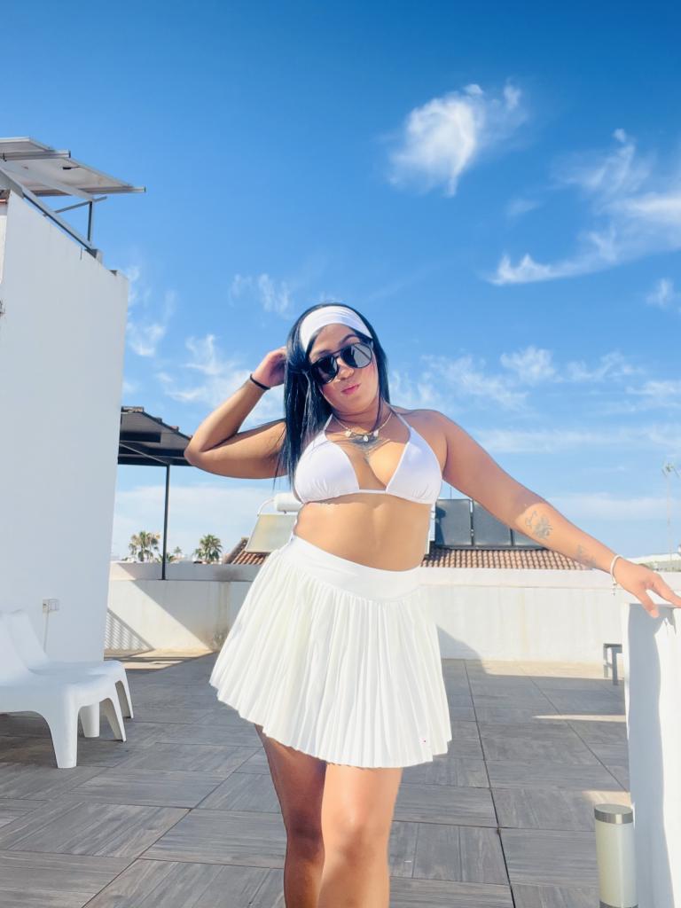 Chica busca chico en Huelva: 