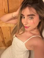 613830660: Chica busca chico en Madrid
