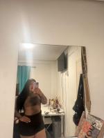 656538985: Chica busca chico en Sevilla
