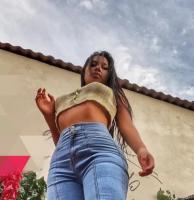 637079383: Chica busca chico en Almería