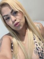 607895744: Chica busca chico en Barcelona