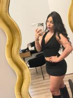 613409160: Chica busca chico en Sevilla