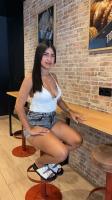 604311087: Chica busca chico en Barcelona