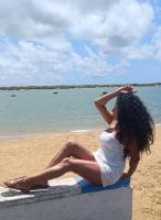 614761898: Chica busca chico en Sevilla