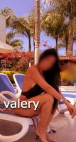 657951763: Chica busca chico en Sevilla