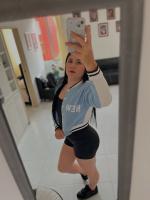 610381100: Chica busca chico en Huelva