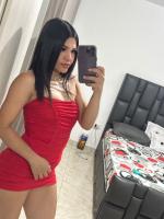 615508454: Chica busca chico en Barcelona
