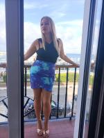 629714380: Chica busca chico en Cantabria