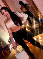 610290404: Chica busca chico en Málaga