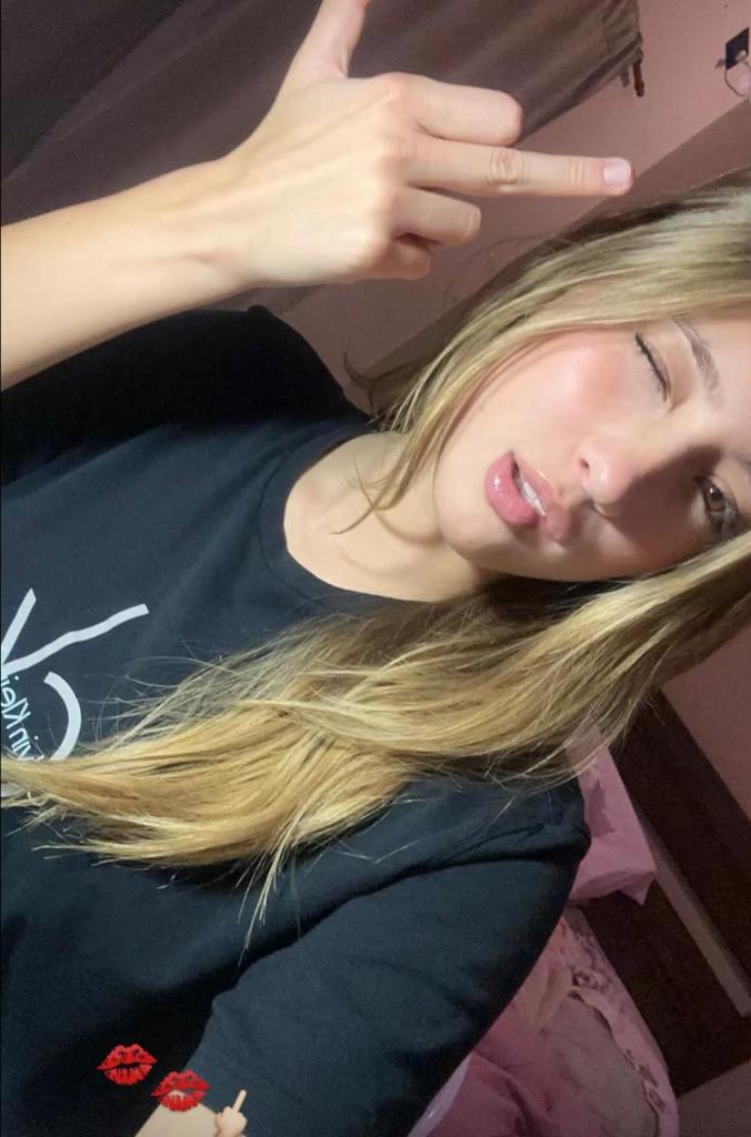 Chica busca chico en Granada: 