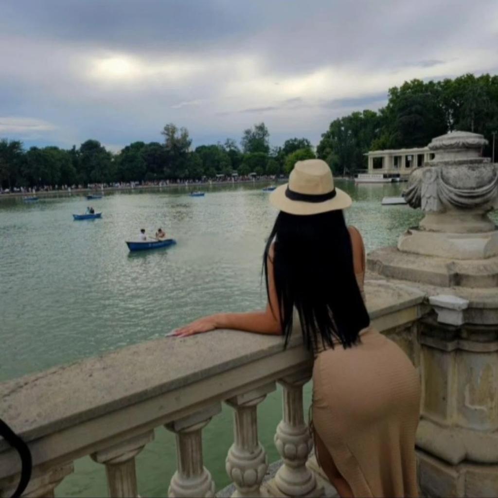 Chica busca chico en La Coruña: 