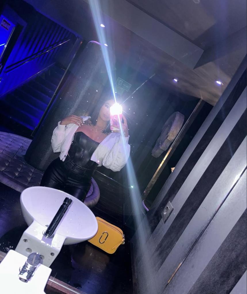 635645289: Chica busca chico en Sevilla