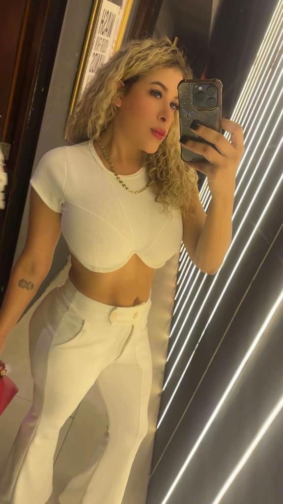 Chica busca chico en Tenerife: 