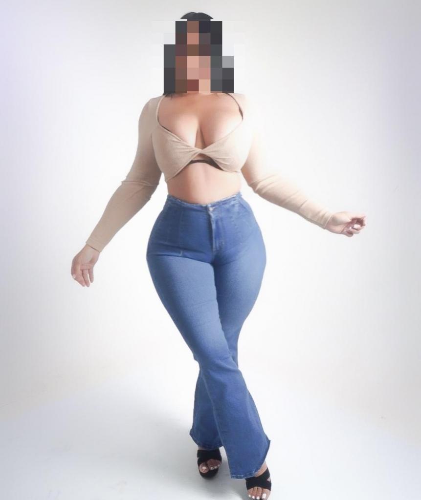 613357123: Chica busca chico en Tenerife