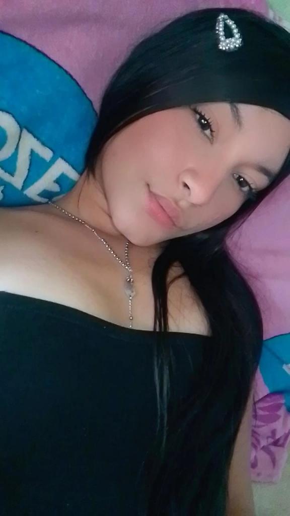 Chica busca chico en Almería: 