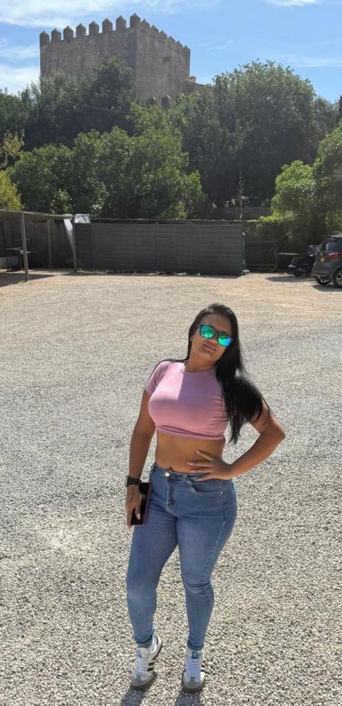 613164432: Chica busca chico en Mallorca