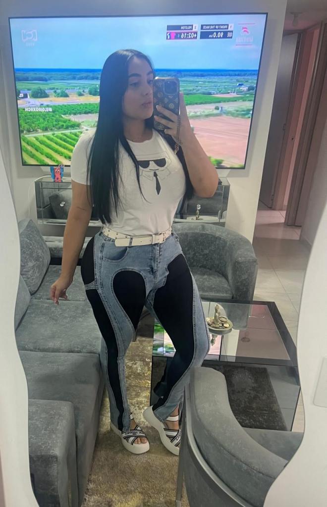 742012952: Chica busca chico en Almería