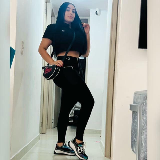 Chica busca chico en Almería: 