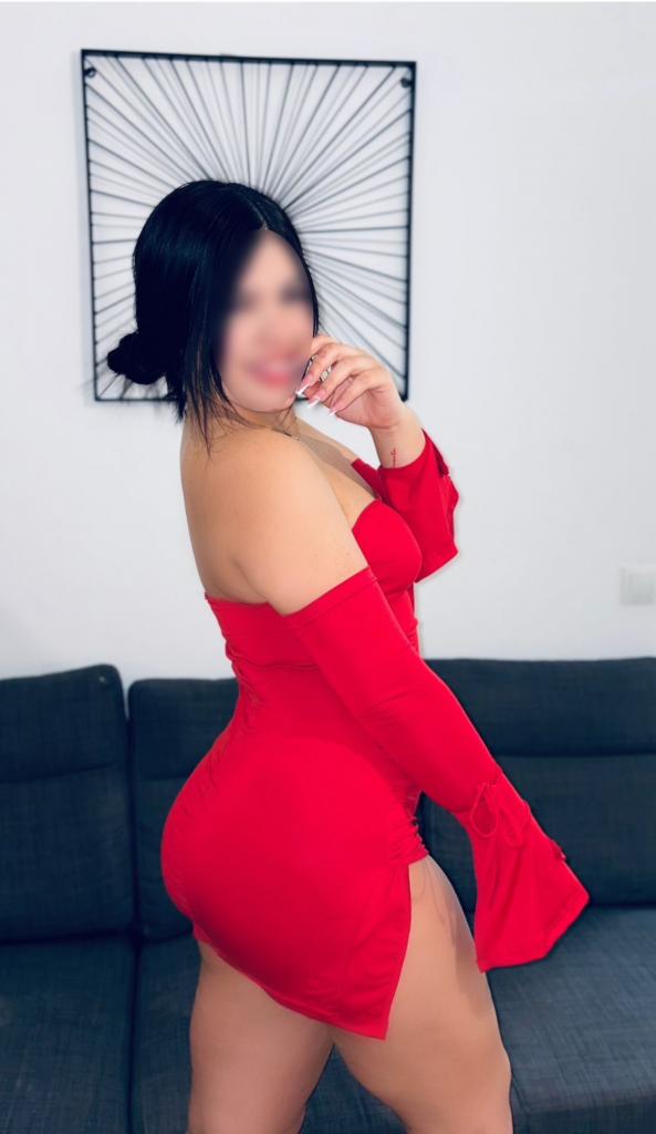 Chica busca chico en Granada: 