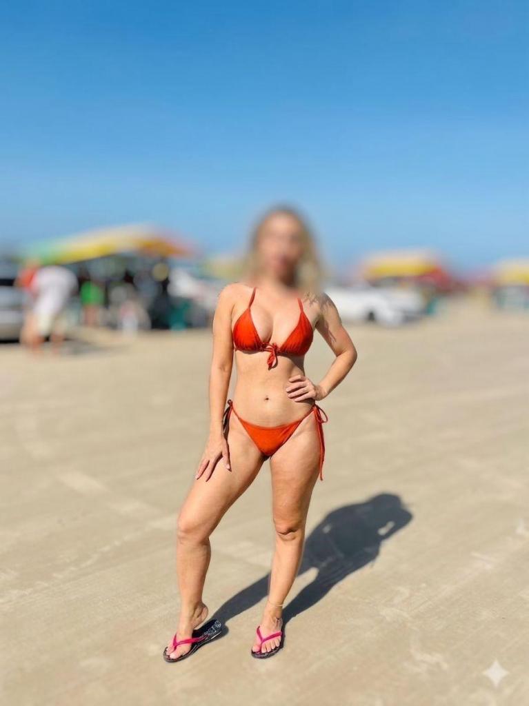 Chica busca chico en Sevilla: 