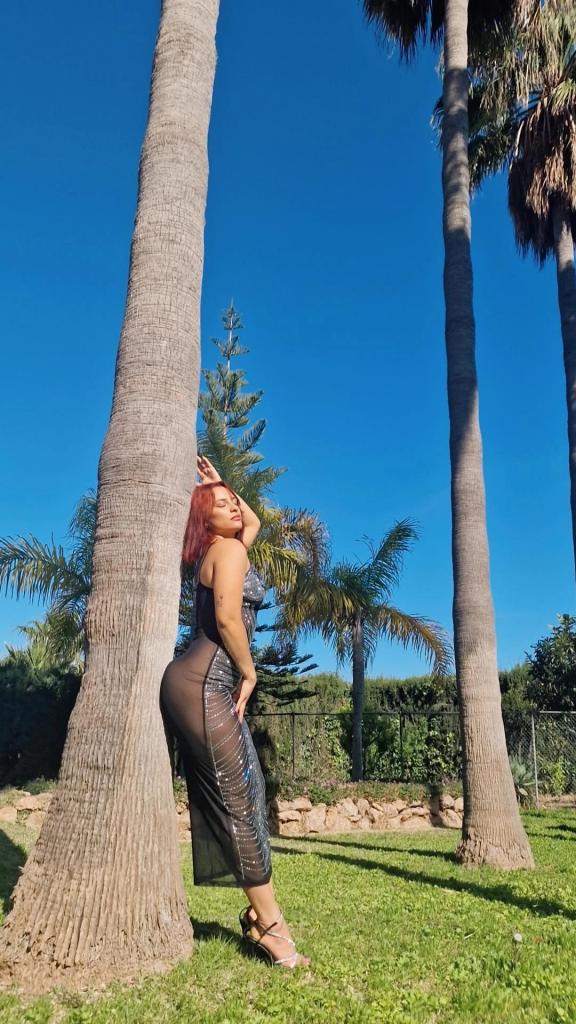Chica busca chico en Granada: 