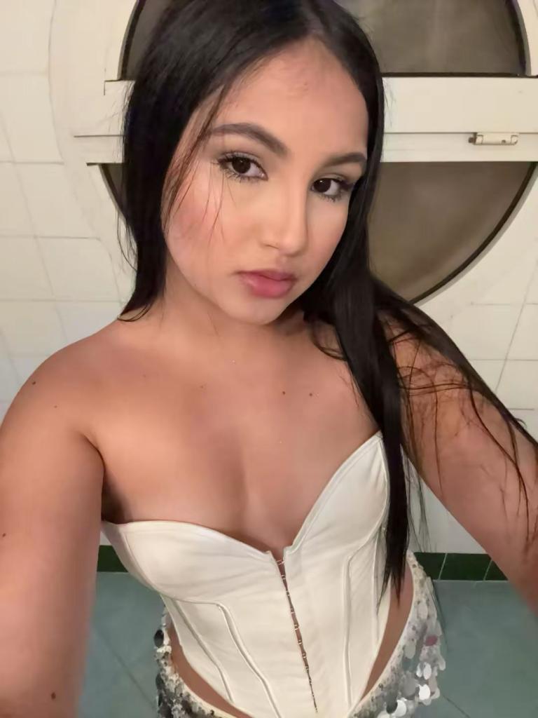 Chica busca chico en Barcelona: 