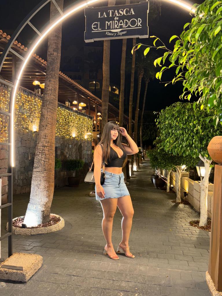 607260478: Chica busca chico en Madrid