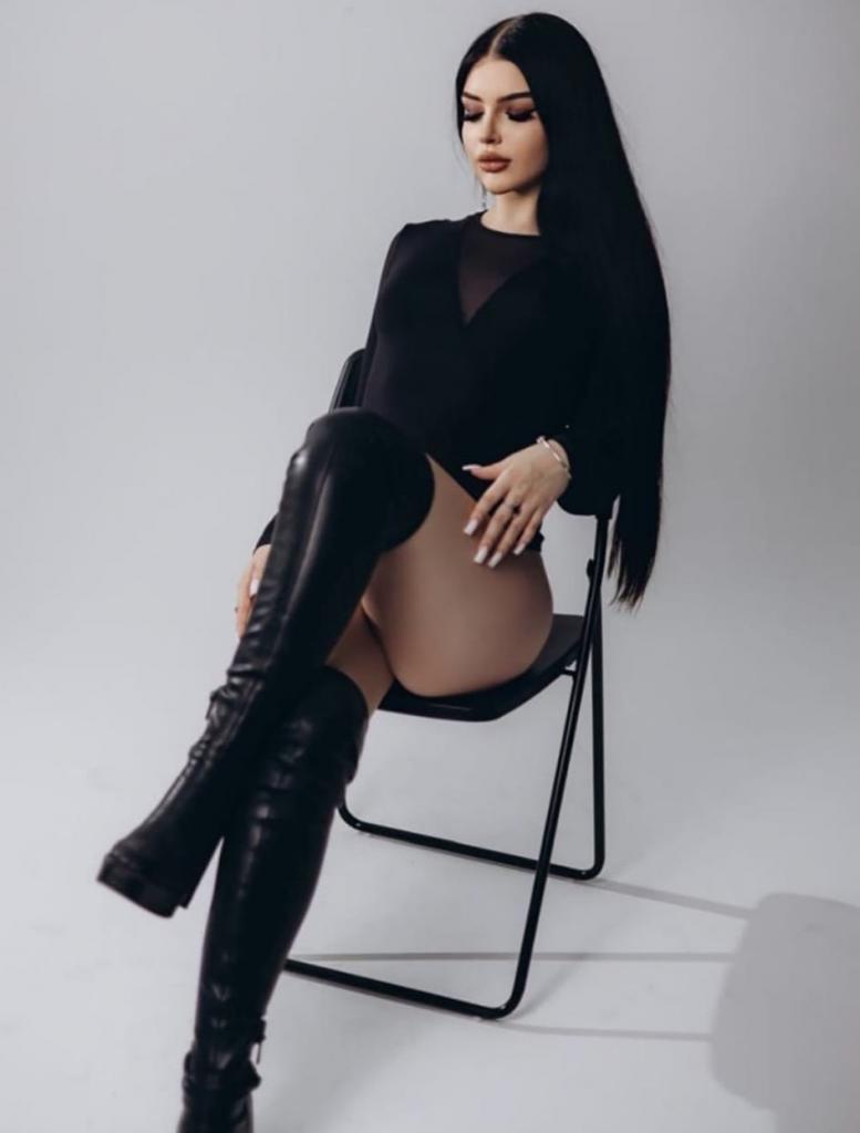 Chica busca chico en La Coruña: 