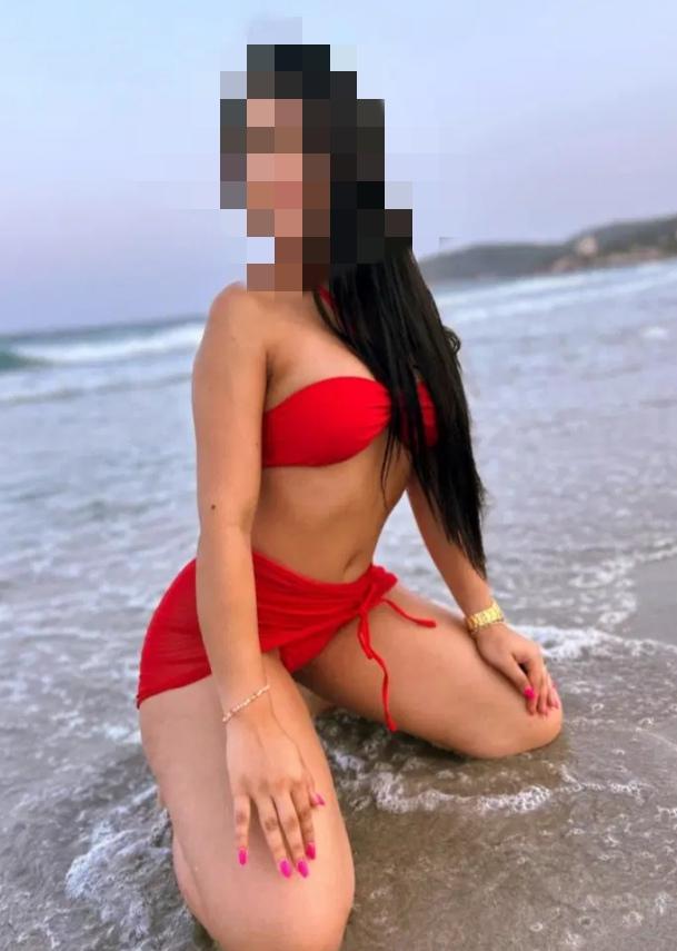 Chica busca chico en Cádiz: 