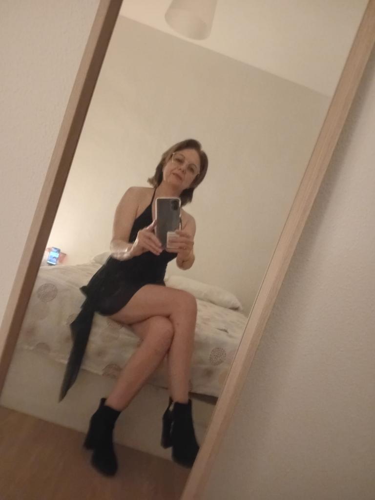 Chica busca chico en Zaragoza: 