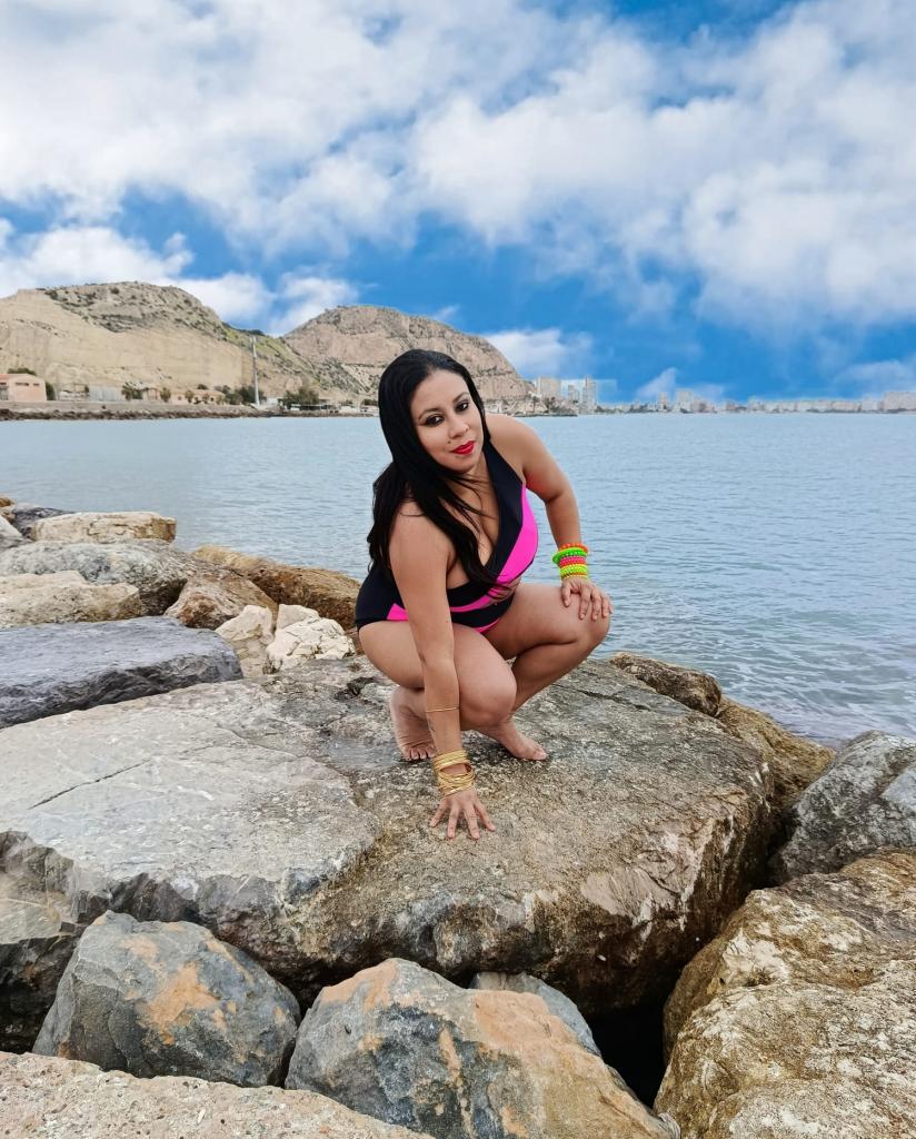 Chica busca chico en Murcia: 