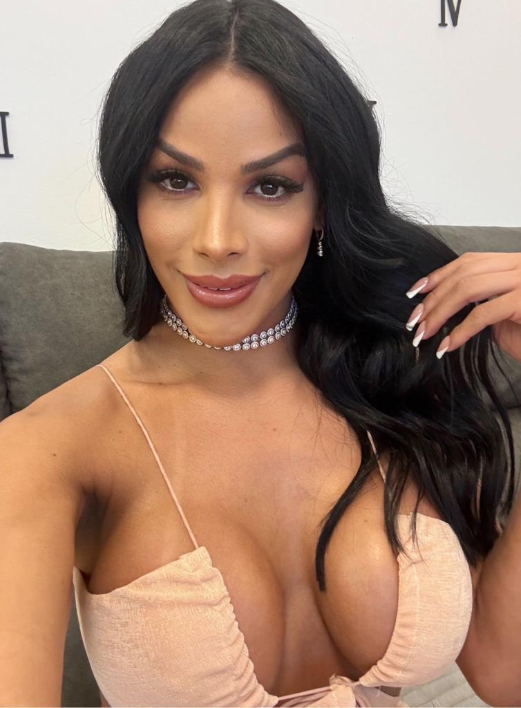 Transexual en Málaga: Transexuales y Travestis