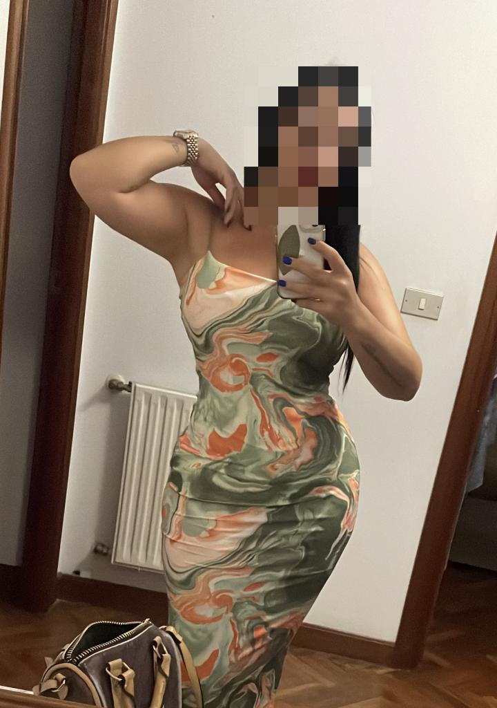 624148889: Chica busca chico en Sevilla
