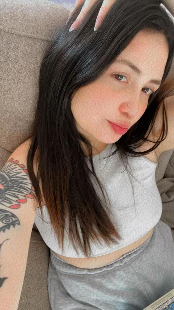Chica busca chico en Ibiza: 
