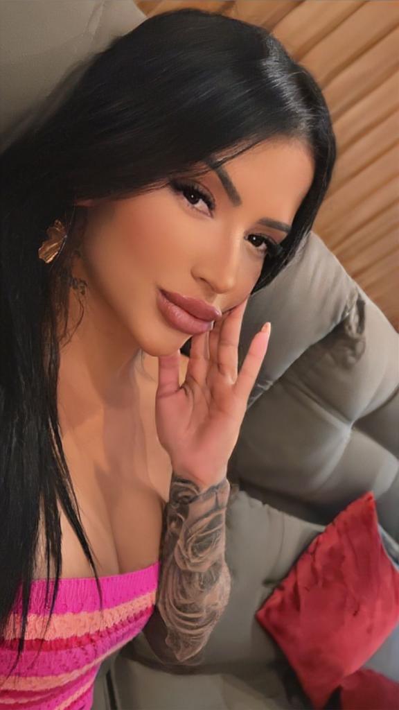 Chica busca chico en La Rioja: Chica busca chico