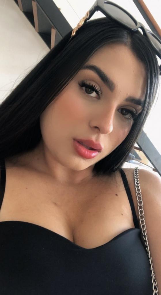 Chica busca chico en Granada: 