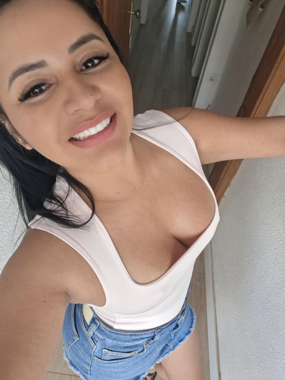 742022642: Chica busca chico en Tenerife