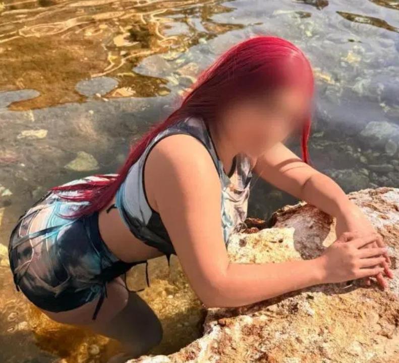 642043067: Chica busca chico en Burgos