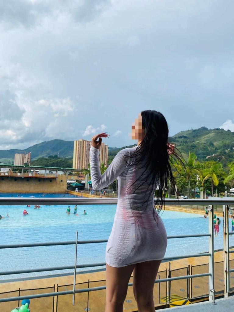 Chica busca chico en Cádiz: 