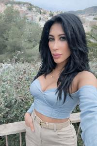 613187759: Transexual en Cantabria